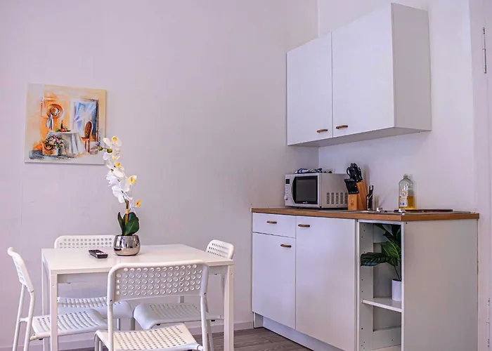 Apartamento Modern In Wiener Stadthalle Area *