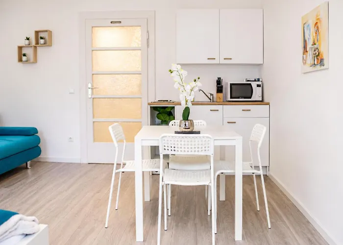 Apartamento Modern In Wiener Stadthalle Area *