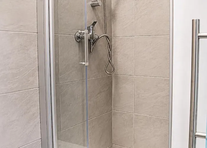 Apartamento Modern In Wiener Stadthalle Area Viena